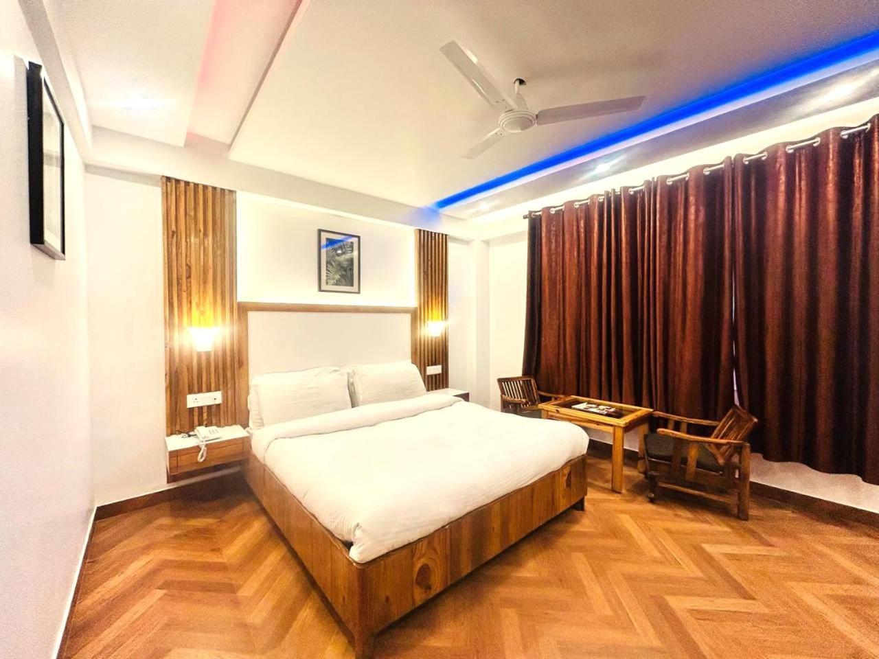 Queens Hill By Edge Mussoorie Extérieur photo
