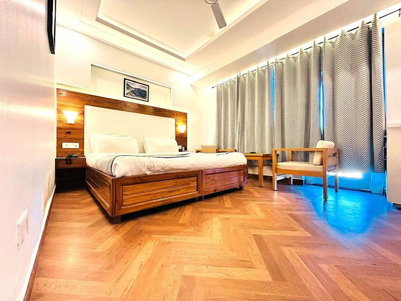 Queens Hill By Edge Mussoorie Extérieur photo