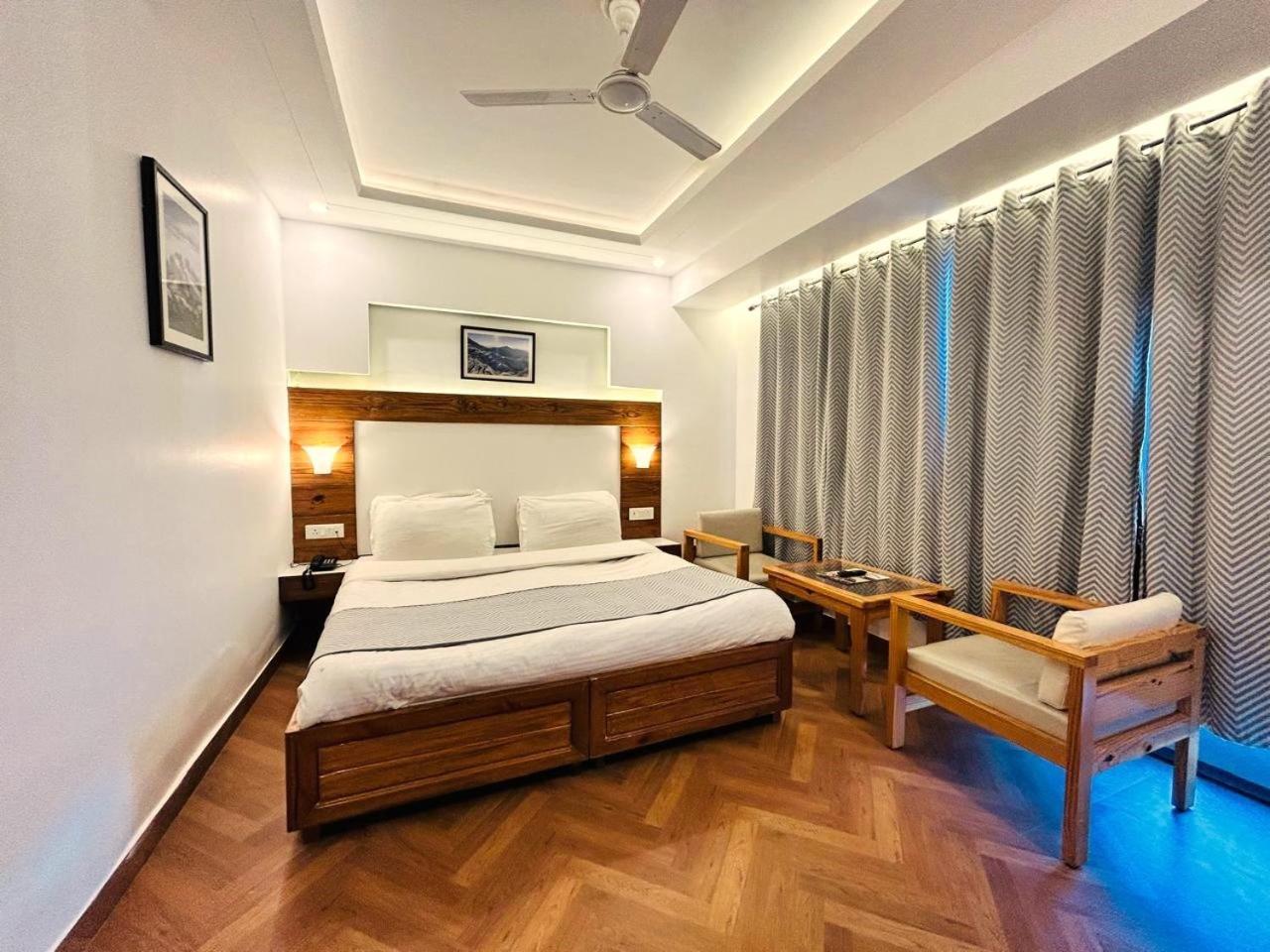 Queens Hill By Edge Mussoorie Extérieur photo