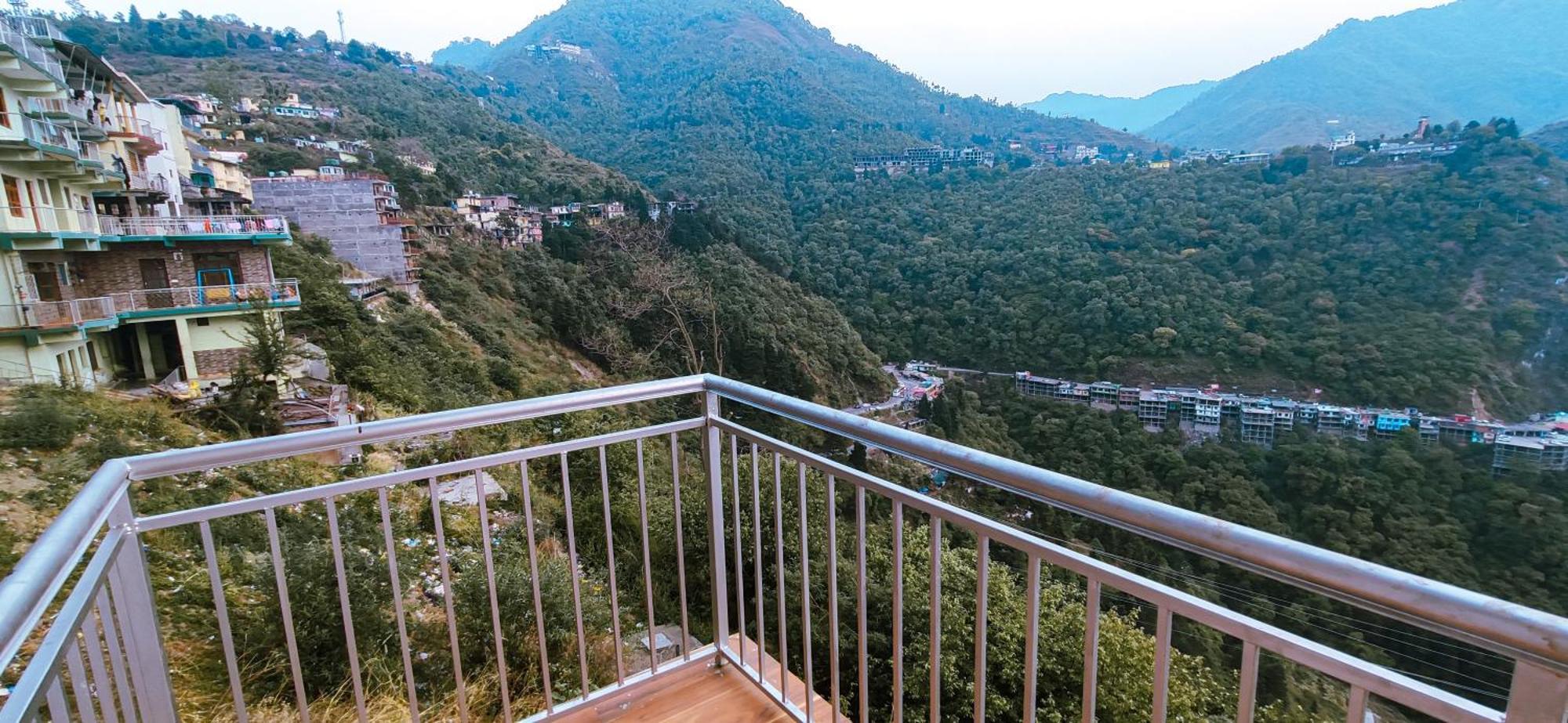 Queens Hill By Edge Mussoorie Extérieur photo