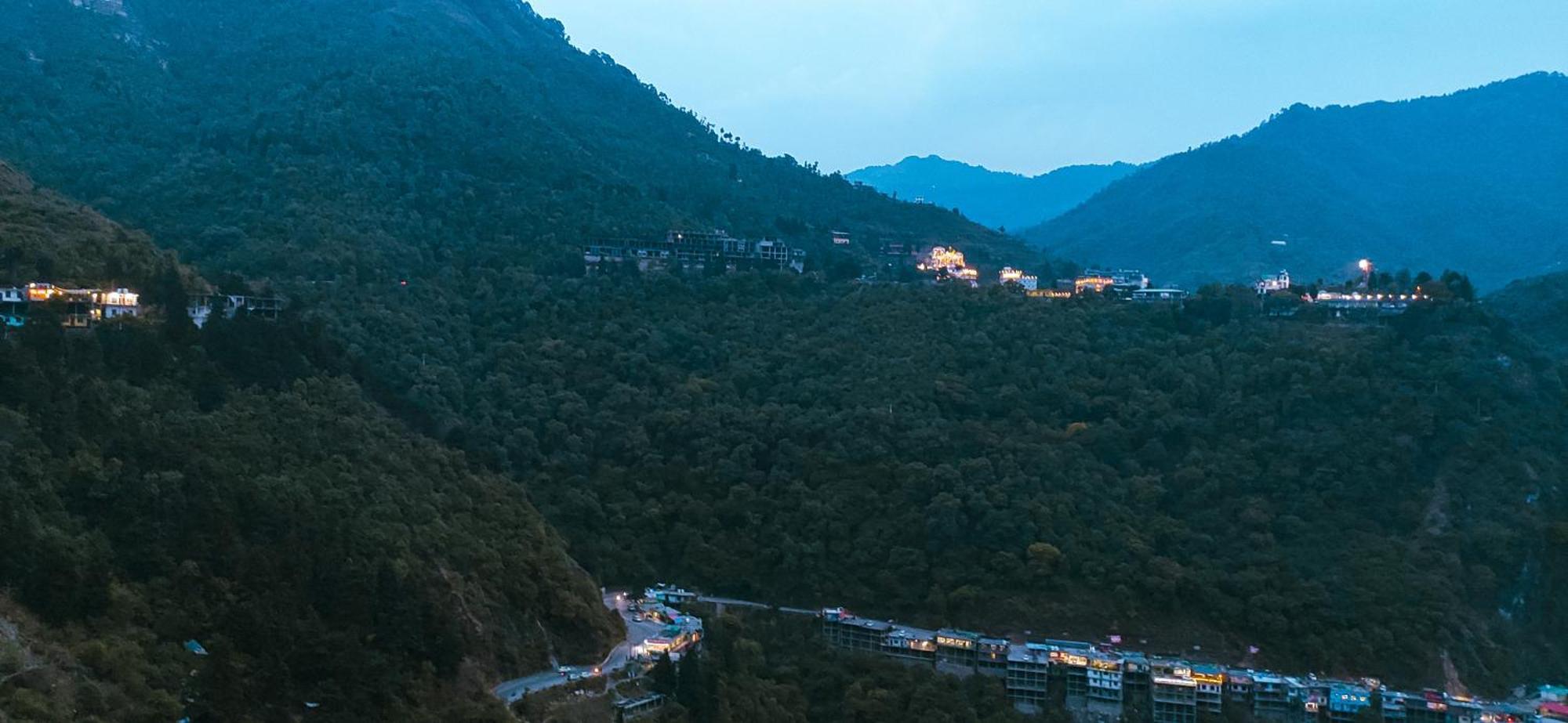 Queens Hill By Edge Mussoorie Extérieur photo