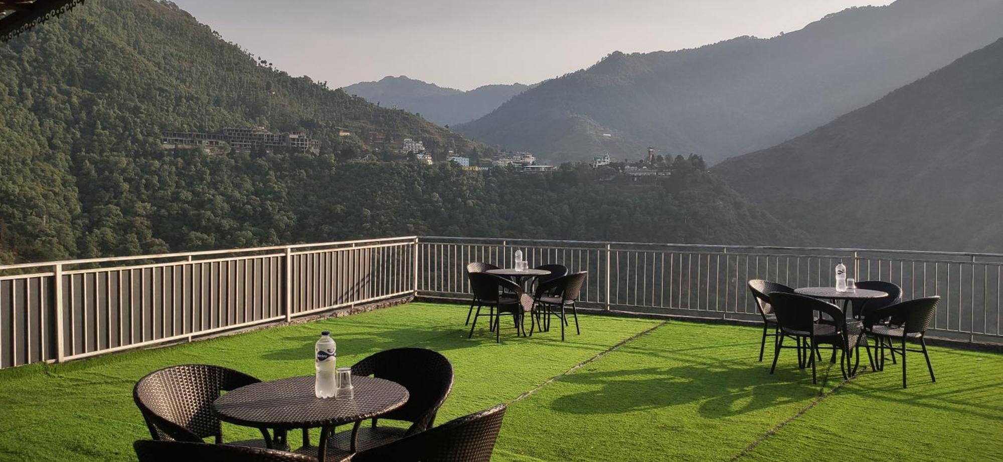 Queens Hill By Edge Mussoorie Extérieur photo