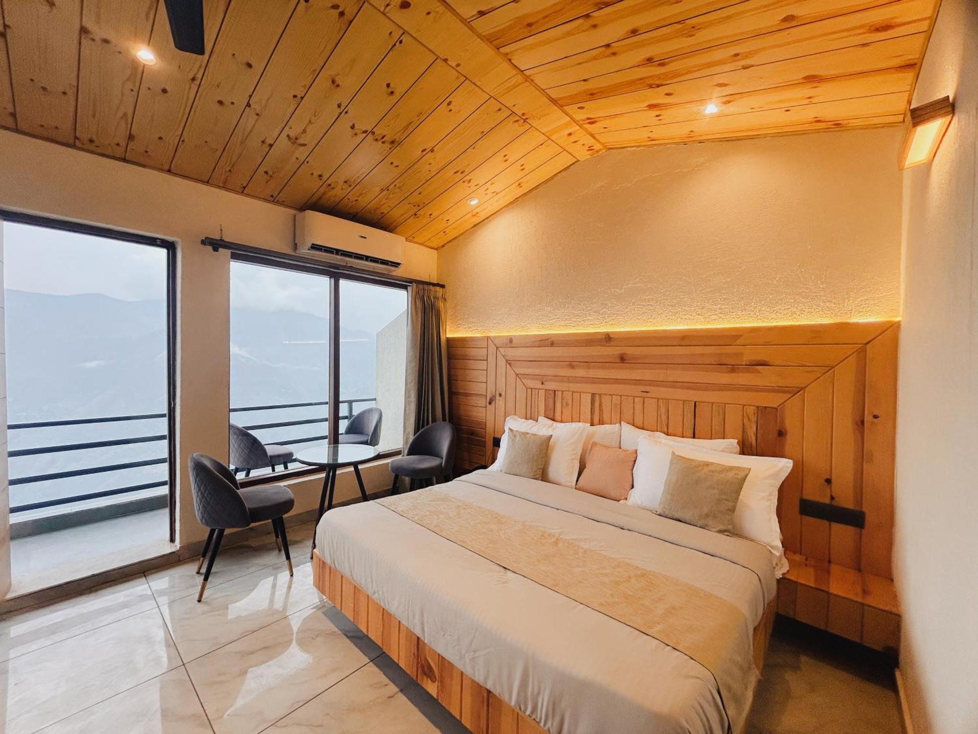 Queens Hill By Edge Mussoorie Extérieur photo