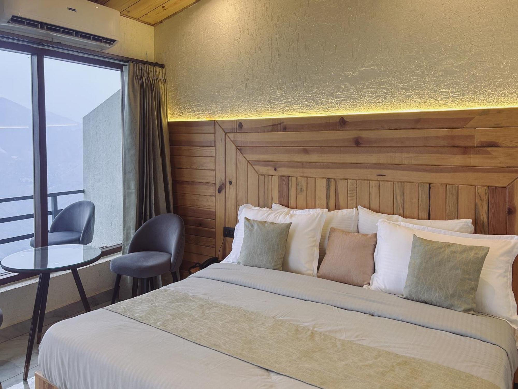 Queens Hill By Edge Mussoorie Extérieur photo
